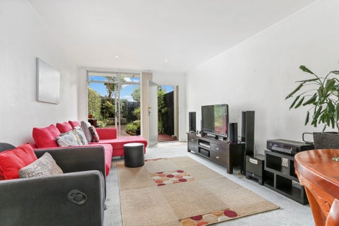 2/71 Asquith Avenue, St Lukes, Auckland