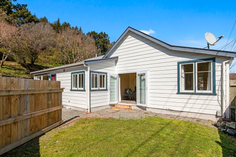 81 Stokes Valley Road, Stokes Valley, Lower Hutt