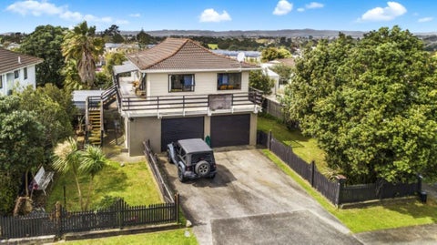 6 Southview Place, Wattle Downs, Auckland