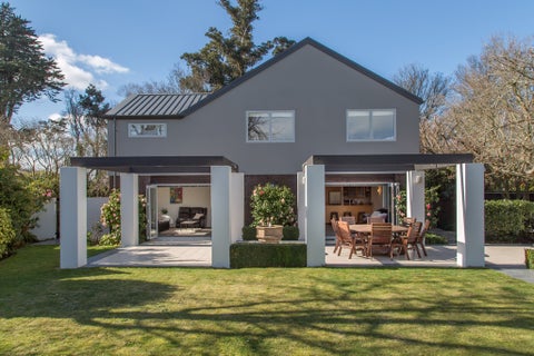 10 Cephas Close, Sockburn, Christchurch