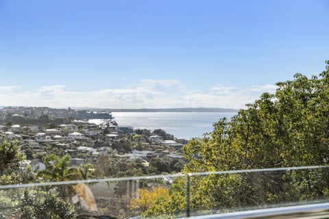 106/585 Beach Road, Rothesay Bay, Auckland