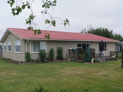 285 Pleasant Point Highway, Levels