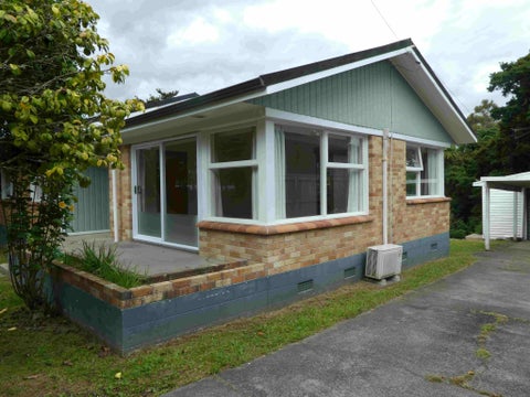 49 Pohutukawa Road, Whenuapai, Auckland