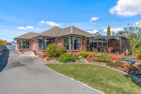 6 Cherryburton Place, Shirley, Christchurch