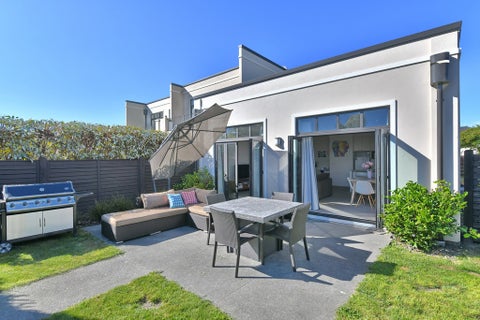 42 Country Club Terrace, Northwood, Christchurch