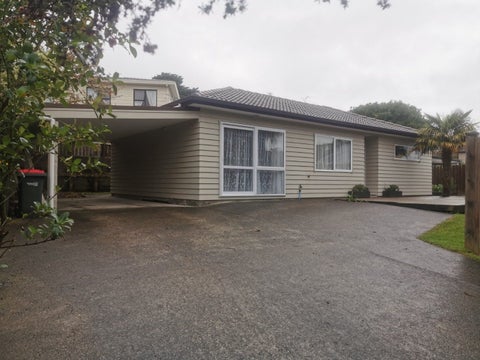 14 Cairngorm Place, Highland Park, Auckland