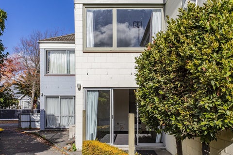 2/27 Rugby Street, Merivale, Christchurch
