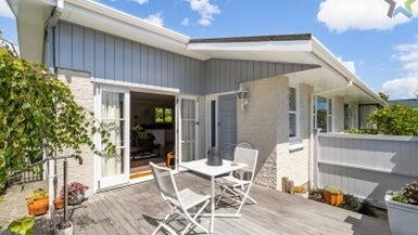 48A Queens Grove, Hutt Central, Lower Hutt