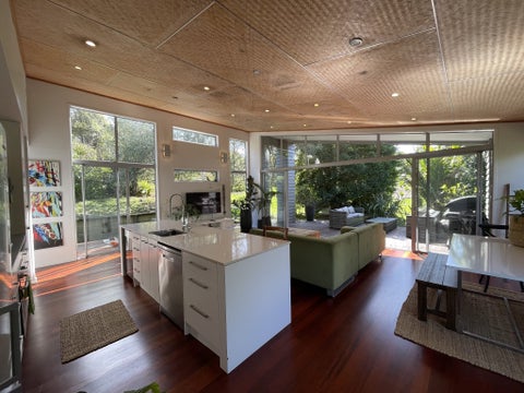 465 Sea View Road, Onetangi, Waiheke Island