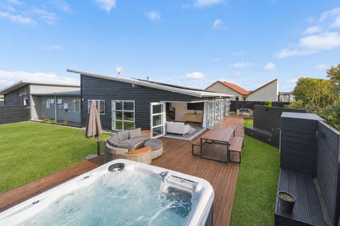 26 Chestnut Close, Kelvin Grove, Palmerston North