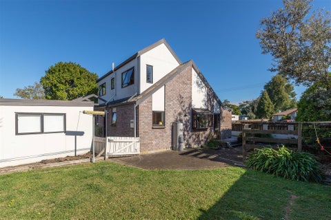1 Woodland Drive, Flagstaff, Hamilton
