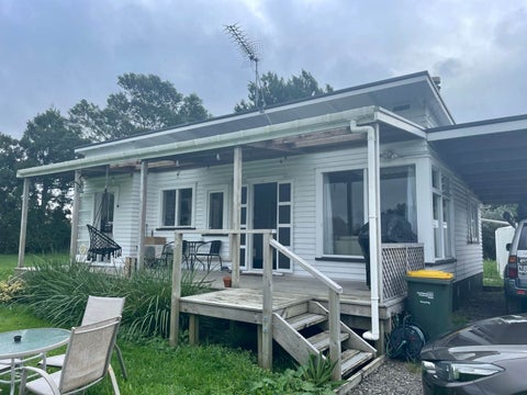 631 State Highway 16, Kumeu