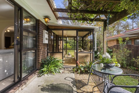 2/102 Rathgar Road, Henderson, Auckland