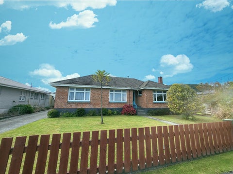 13 Nelson Quay, Cobden, Greymouth