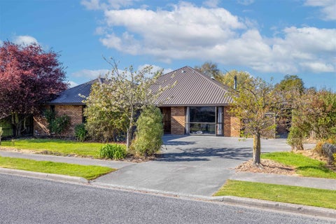 33 Eders Road, Woodend, Woodend