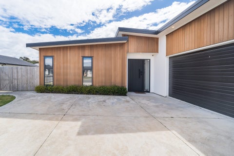 61 Freedom Drive, Kelvin Grove, Palmerston North