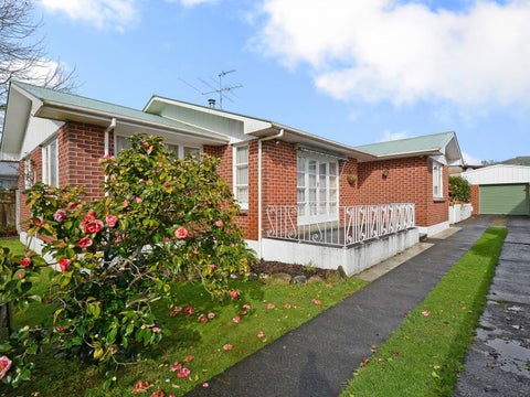 10 Joseph Grove, Elderslea, Upper Hutt