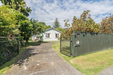 3 Sunny Glen, Waikanae