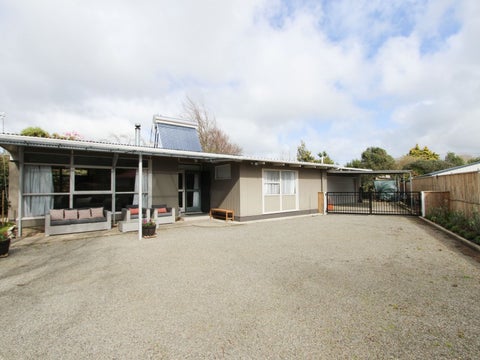 39A Tararua Street, Pahiatua