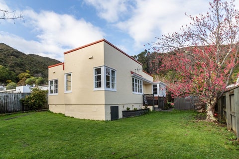 14 Wyndrum Avenue, Waterloo, Lower Hutt