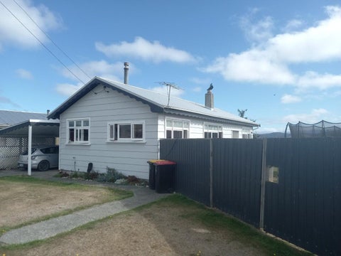 3 Main Road, Tuatapere, Tuatapere