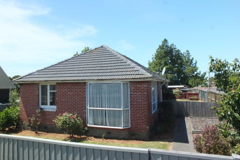 238 Main North Road, Redwood, Christchurch