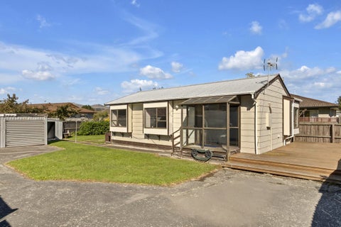 2/114 Randolph Street, Woolston, Christchurch