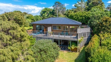 30 Coromandel Road, Oneroa, Waiheke Island