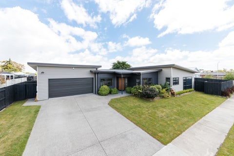 63D James Line, Kelvin Grove, Palmerston North