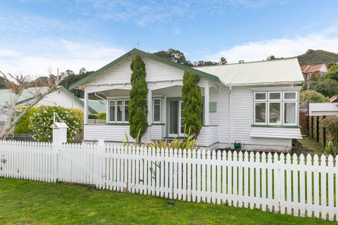 8 Hildreth Street, Karori, Wellington