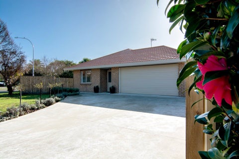 1 Leigh Place, Paraparaumu Beach, Paraparaumu