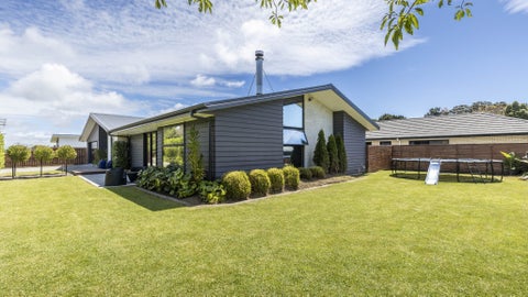 1 Armstrong Avenue, Waitara, Waitara