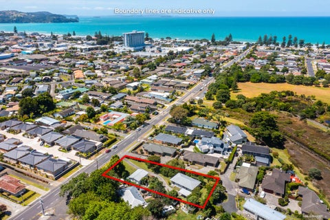 72 Riverside Road, Orewa, Orewa