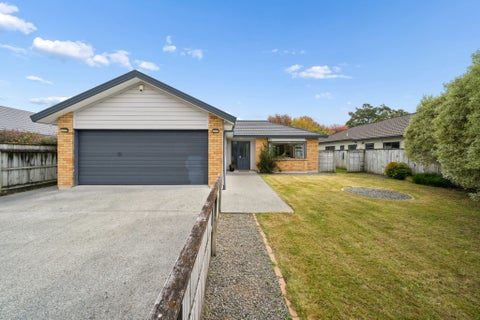 16 Talbot Grove, Trentham, Upper Hutt