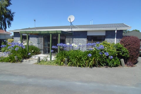 3/4 Middleton Road, Upper Riccarton, Christchurch