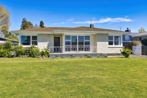 19 Flaxmere Avenue, Flaxmere, Hastings