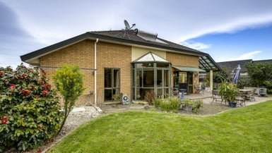 10 Knightsbridge Place, Taradale, Napier