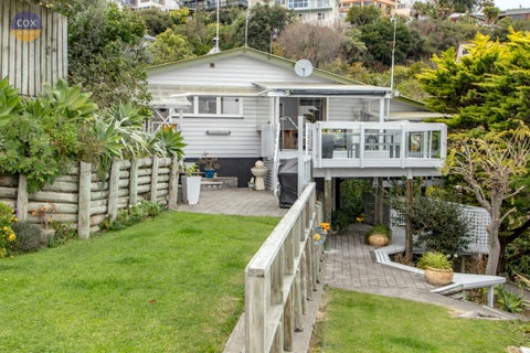 13 Denholm Road, Hospital Hill, Napier