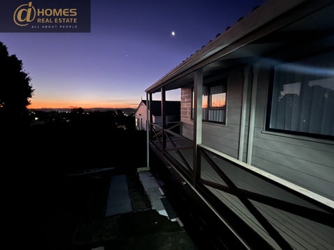 15 Meadowood Drive, Unsworth Heights, Auckland