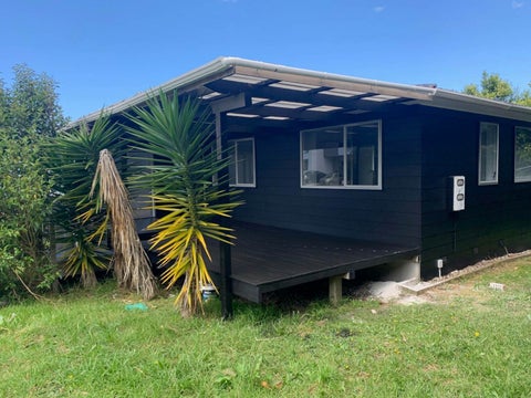 9 Julia Place, Totara Vale, Auckland
