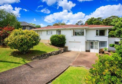 8 Radiata Lane, Chatswood, Auckland