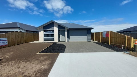 20 Crossley Avenue, Woodend, Woodend