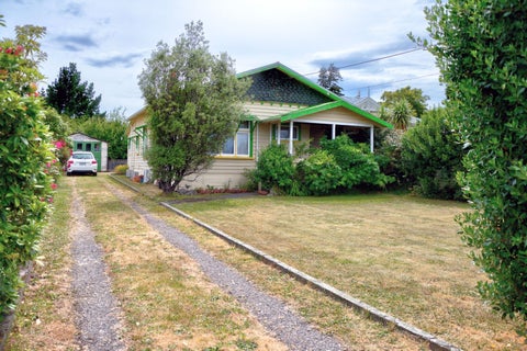 20 Clifton Avenue, Carterton, Carterton