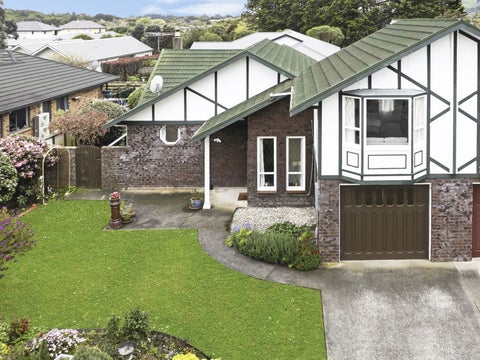 11A Arthur Grove, Waikanae, Waikanae