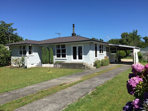 90 East Street, Greytown