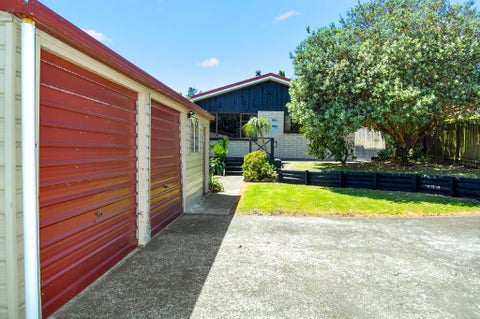 8 Puawai Street, Kaiwaka