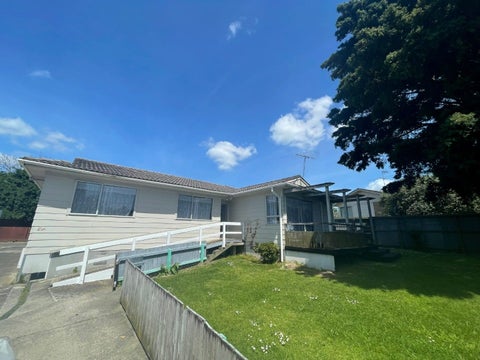 1/29 Becker Drive, Weymouth, Auckland