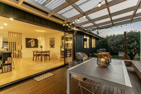 36 Wallace Road, Mangere Bridge, Auckland
