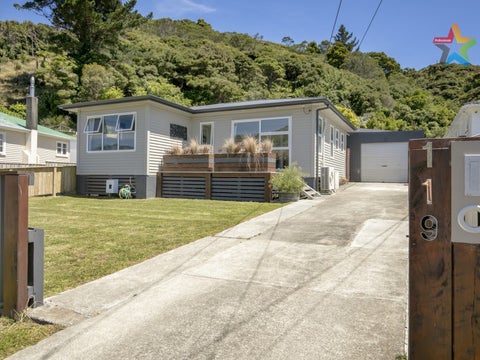 119 Wellington Road, Wainuiomata, Lower Hutt