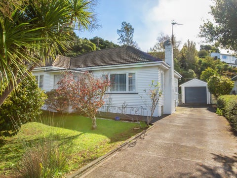 4 Lincoln Avenue, Tawa, Wellington